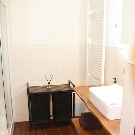 Mit Garten Und Tor Zur Dresdner Heide * Dresden